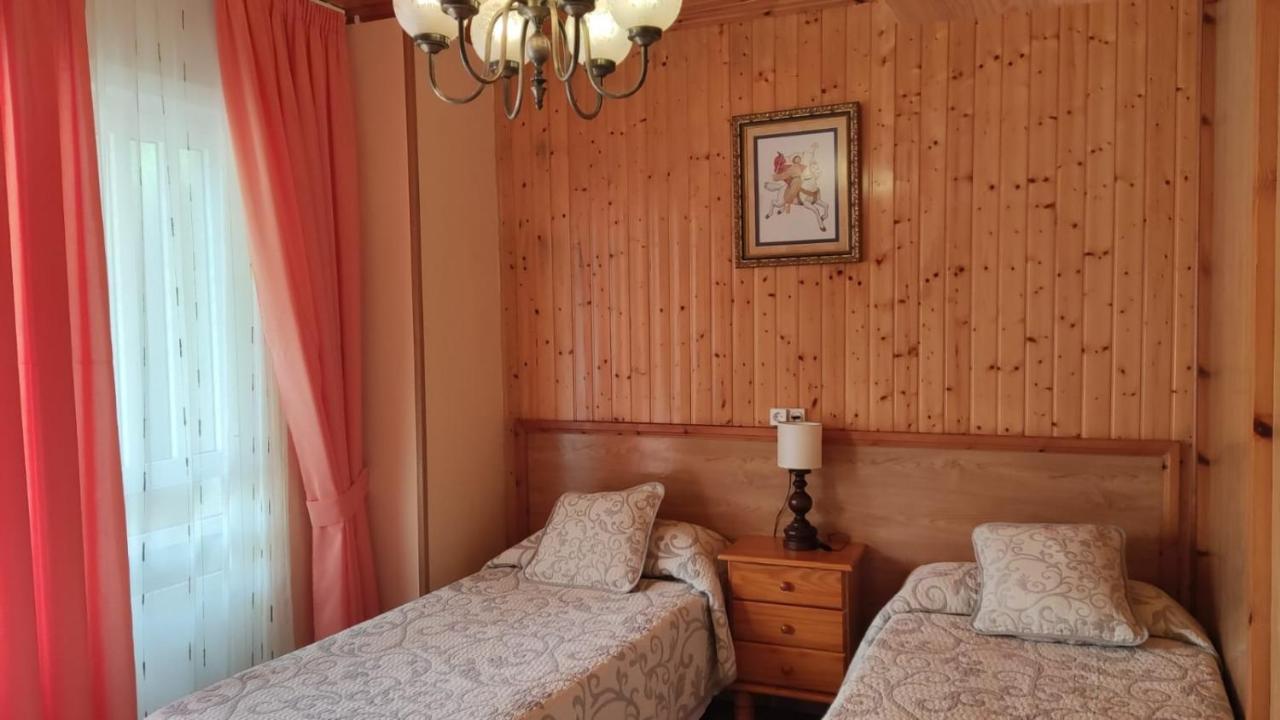 Casa David Hotel Tríacastela Eksteriør billede
